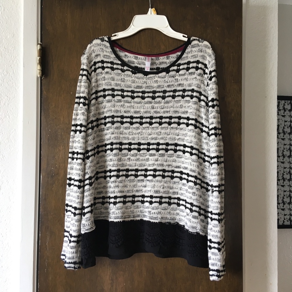 Black and White Sweater with Lace Trim